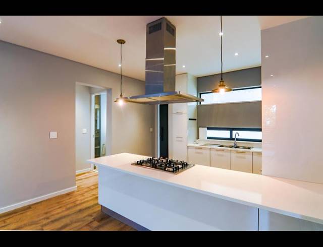 2 BEDROOM APARTMENT FOR SALE IN STEYN CITY